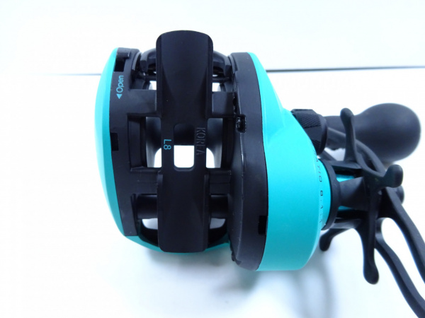 コンセプト TXZ 右